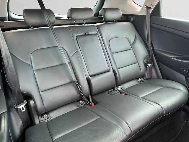 Hyundai TUCSON 1.6 TGDi 177 Premium 5dr 2WD DCT polar white