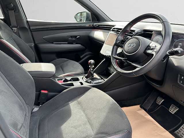 Hyundai TUCSON 1.6 TGDi N Line 5dr 2WD Atlas White