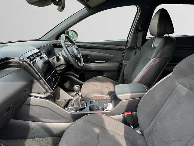 Hyundai TUCSON 1.6 TGDi N Line 5dr 2WD Atlas White