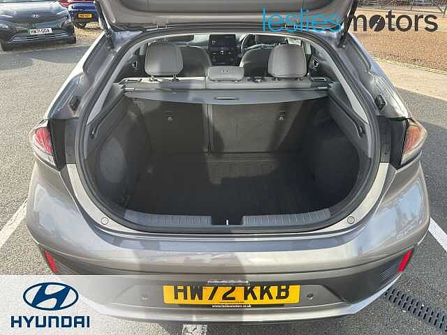 Hyundai IONIQ 1.6 GDi Hybrid Premium 5dr DCT Fluid Metal