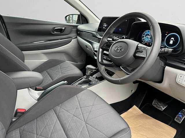 Hyundai BAYON 1.0 TGDi 48V MHEV Ultimate 5dr DCT Mangrove Green