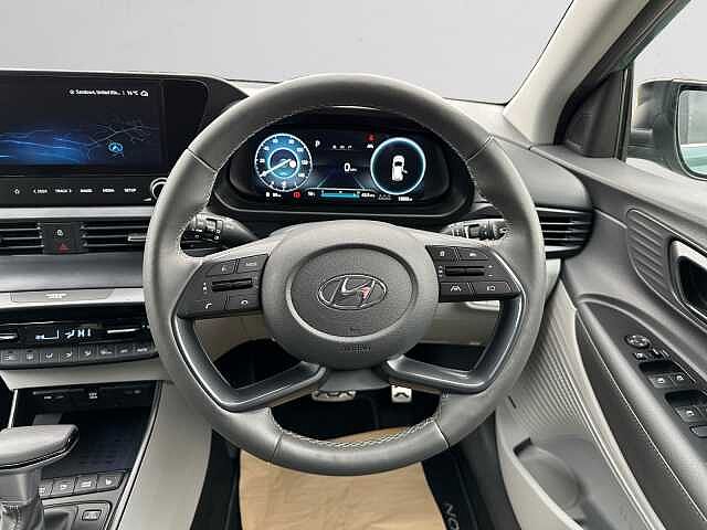 Hyundai BAYON 1.0 TGDi 48V MHEV Ultimate 5dr DCT Mangrove Green