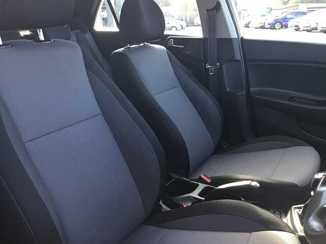 Hyundai I20 1.2 MPi SE 5dr polar white