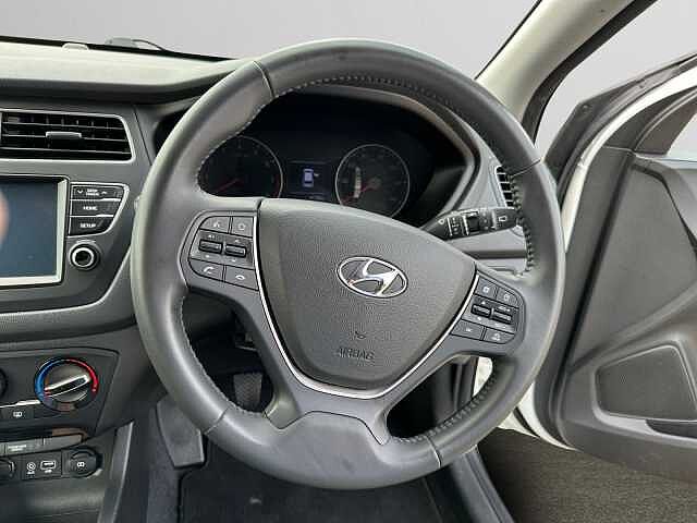 Hyundai I20 1.2 MPi SE 5dr polar white